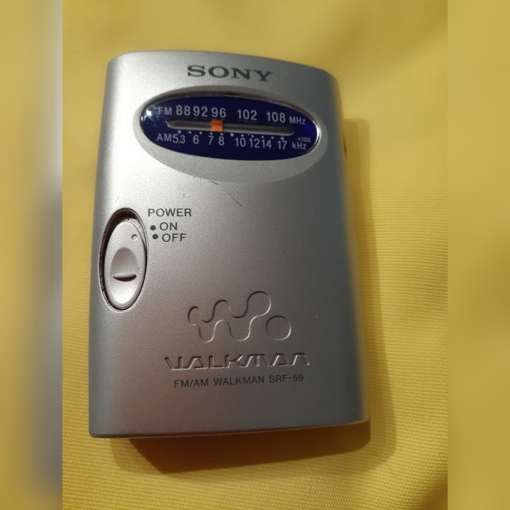 SONY Walkman FM/AM Walkman SRF-59